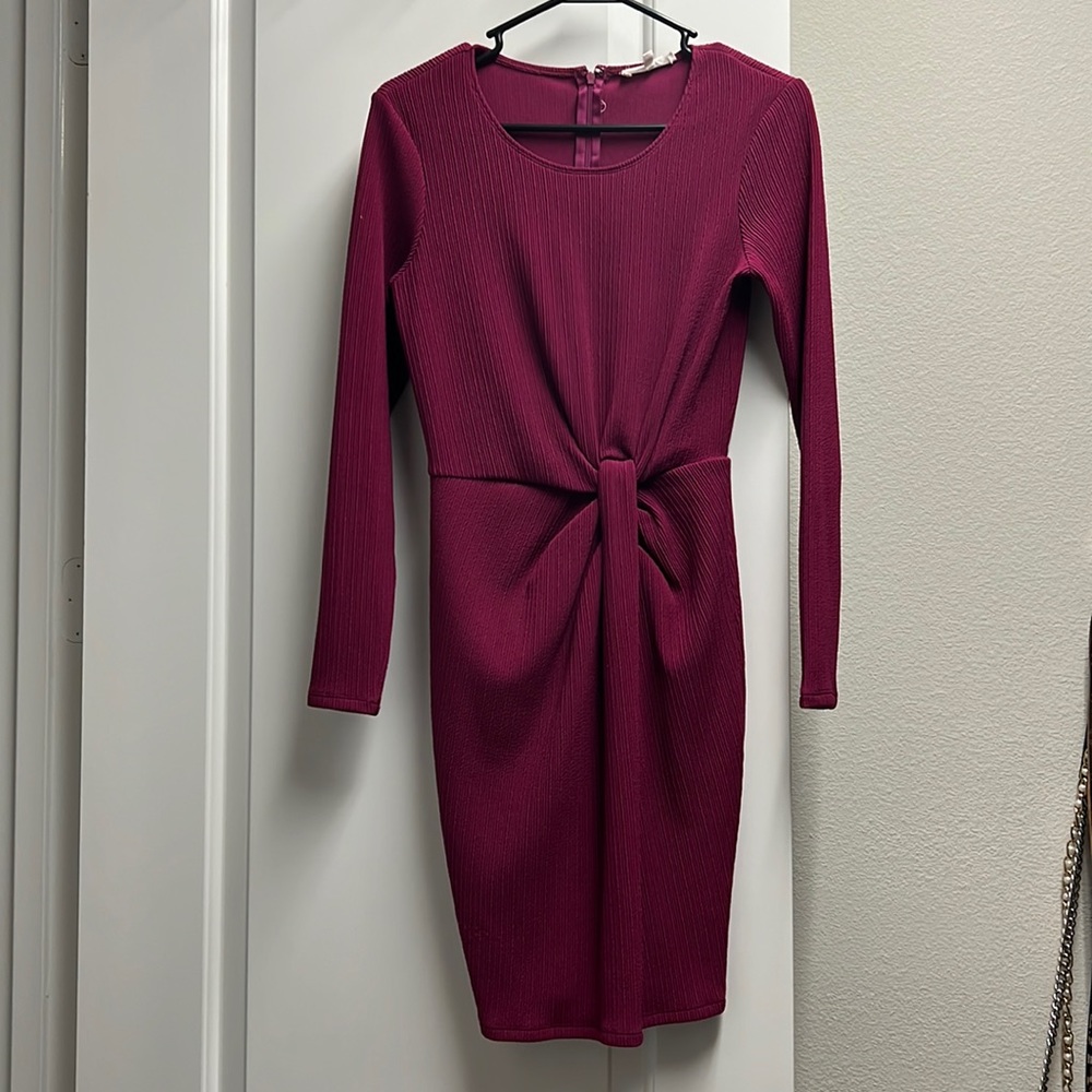 June + Hudson - Magenta Semi-Formal Dress